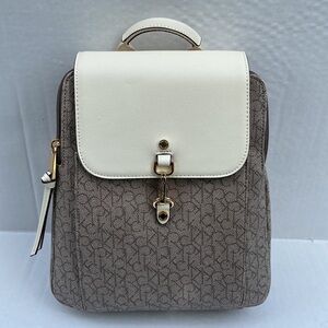 mini shouldr bag lululemon Lululemon athletica Adjustable Mini Shoulder Bag 3L | Women's Bags,Purses,Wallets